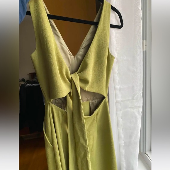 Wilfred Olive Green Jumpsuit Romper - Size 0 - Picture 2 of 2